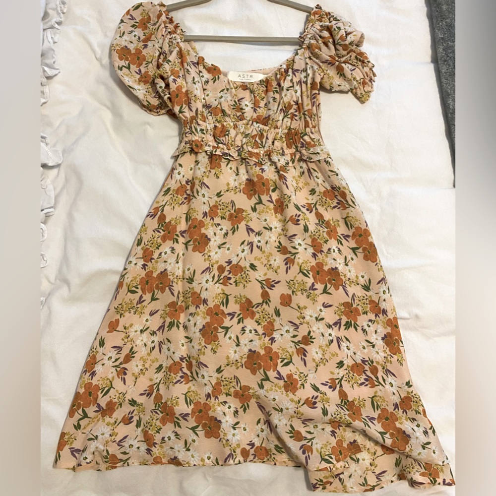 ASTR the label pink and orange dress